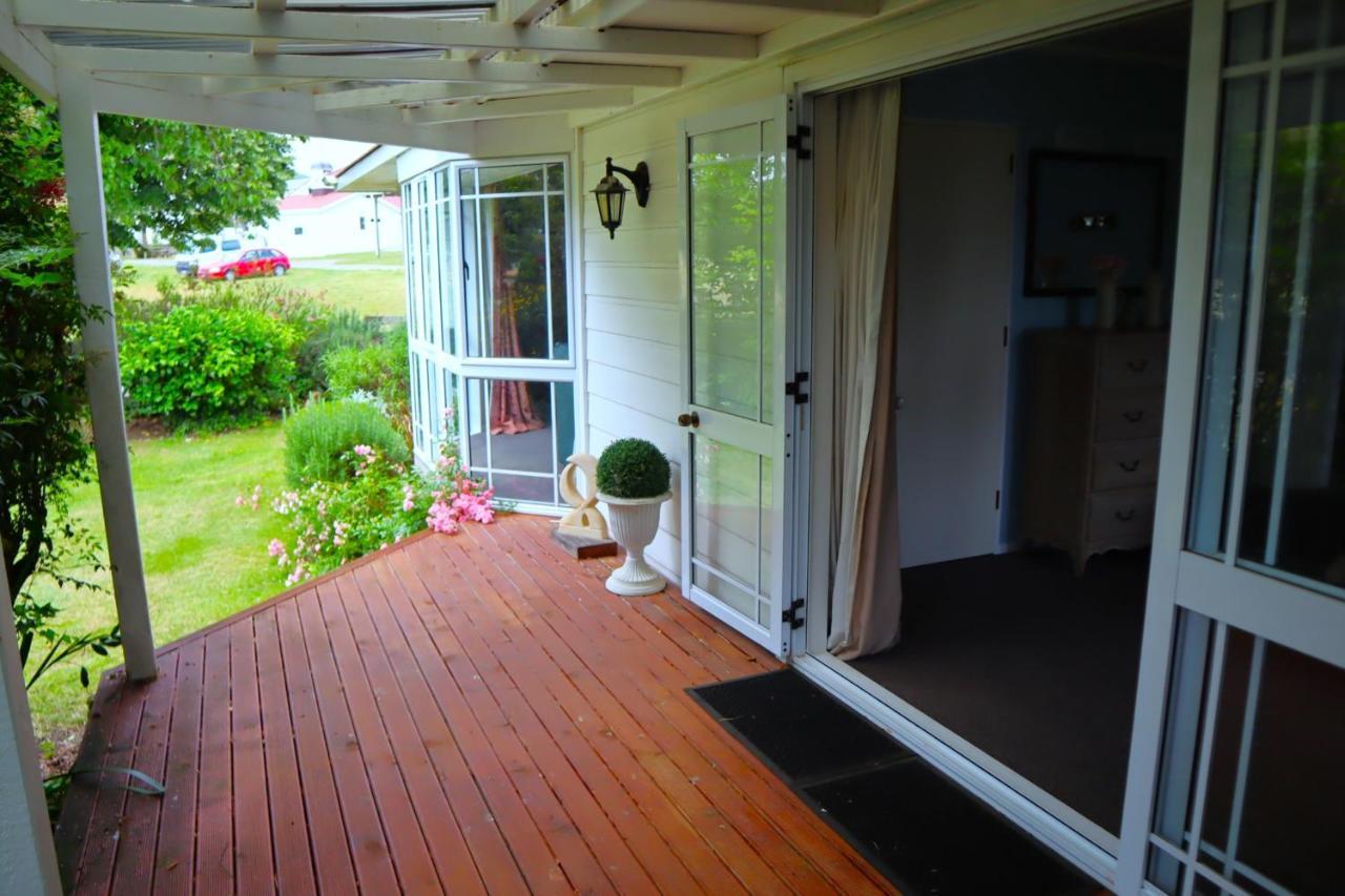 The Parklet Apartment Patangata Exterior photo